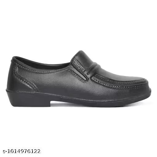 NEW TRENDY STYLISH LATEST FASHIONABLE DESIGN COOLEST GIFTING SHOE FOR MEN, BOYS, AND KIDS