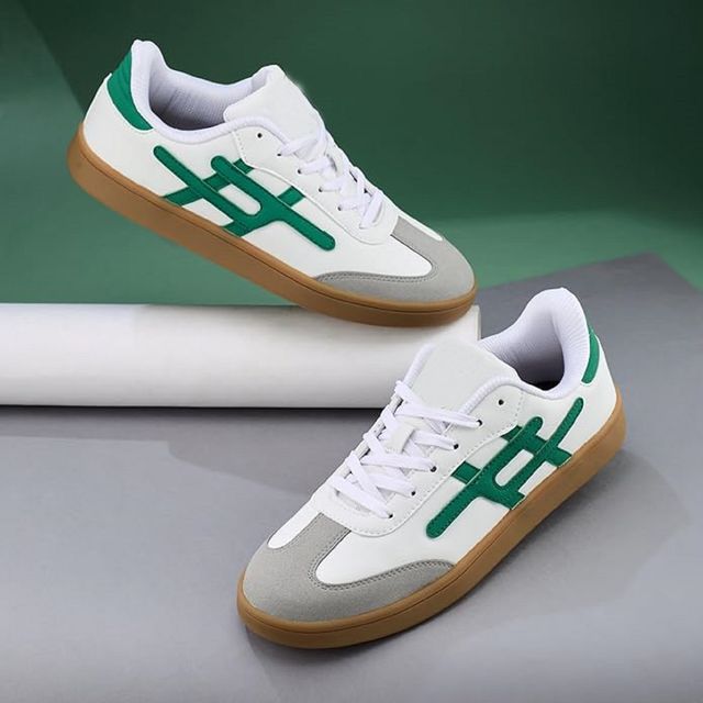 Campus Men Green Sneakers